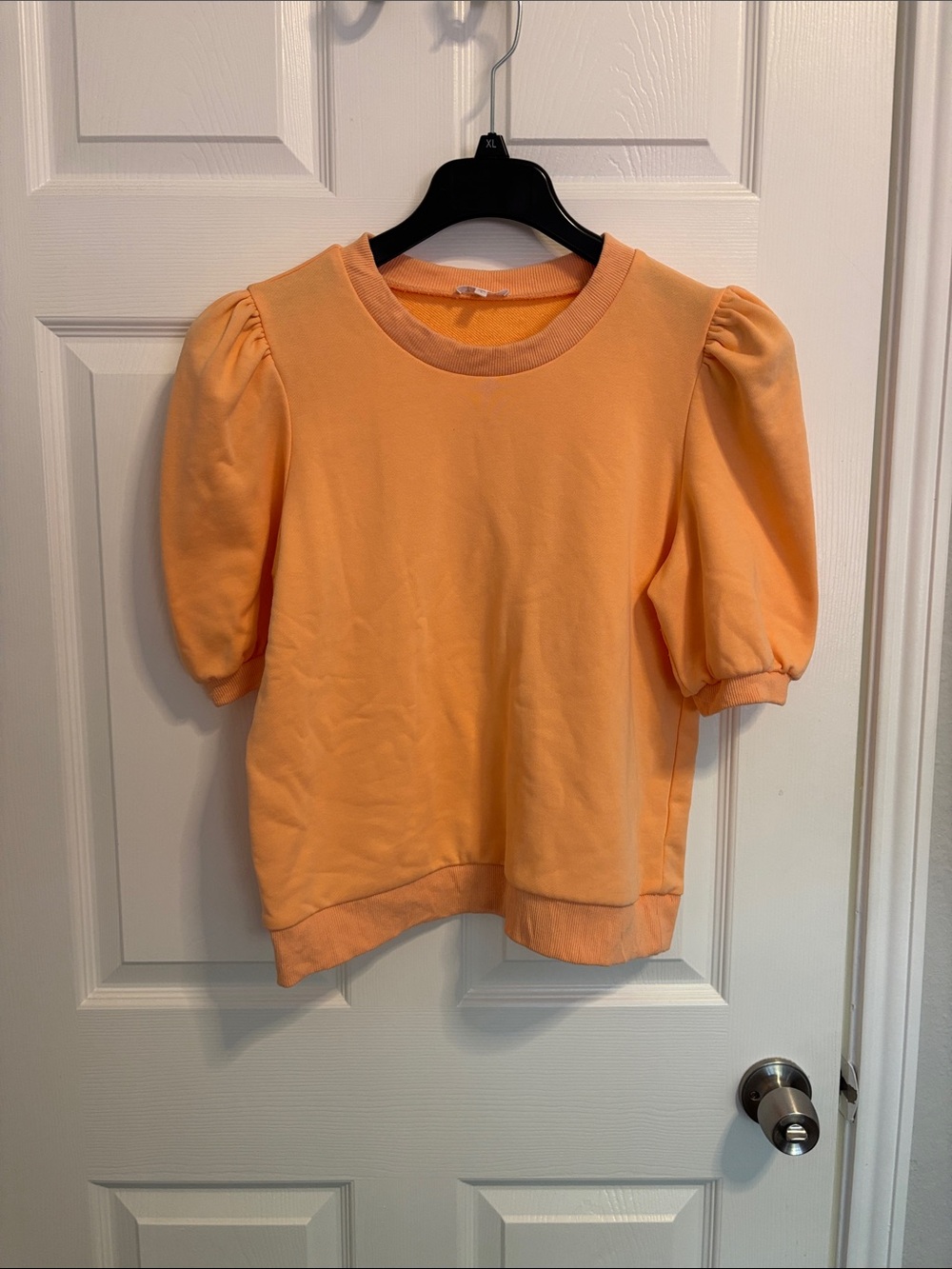 TCEC Peach-Orange Puff Sleeve Sweatshirt ws88